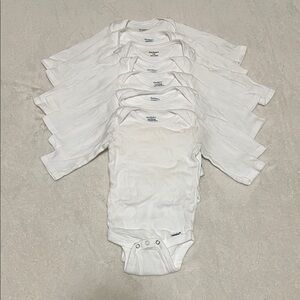 Gerber | 3-6 Month White Bodysuit Set